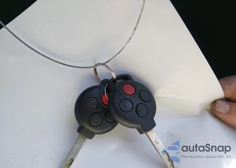 2008 Smart Fortwo Passion from USA, damaged, VIN WMEEK31X98K168489